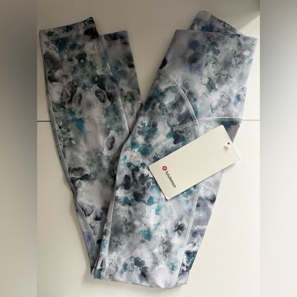 Lululemon 2 Unlimit HR Tight 25” Kaleidofloral Multi Legging LW5FEDS